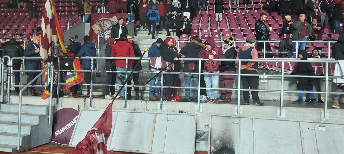 Pasiunea pentru fotbal n-are vârstă! Doi copilași au venit din Suceava pentru a vedea derby-ul Dinamo - Rapid