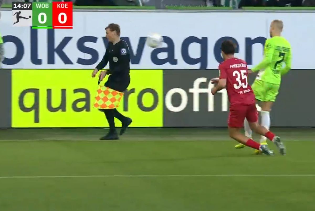 Moment straniu la Wolfsburg - Koln: din tribună, direct arbitru