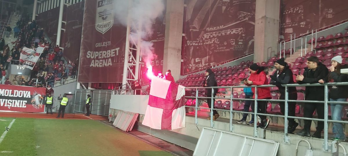 Pasiunea pentru fotbal n-are vârstă! Doi copilași au venit din Suceava pentru a vedea derby-ul Dinamo - Rapid