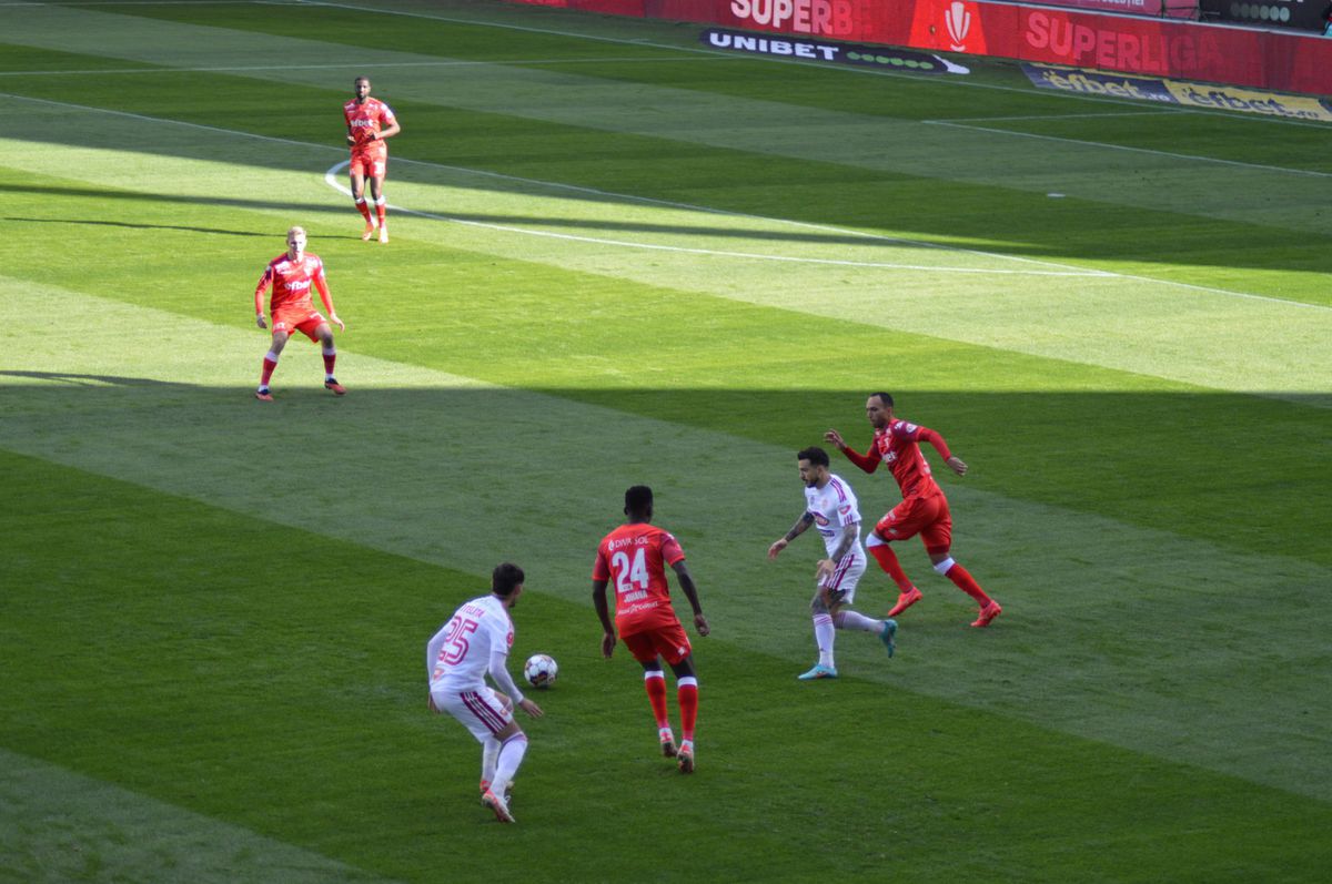 UTA - Sepsi, etapa 23 din Superliga