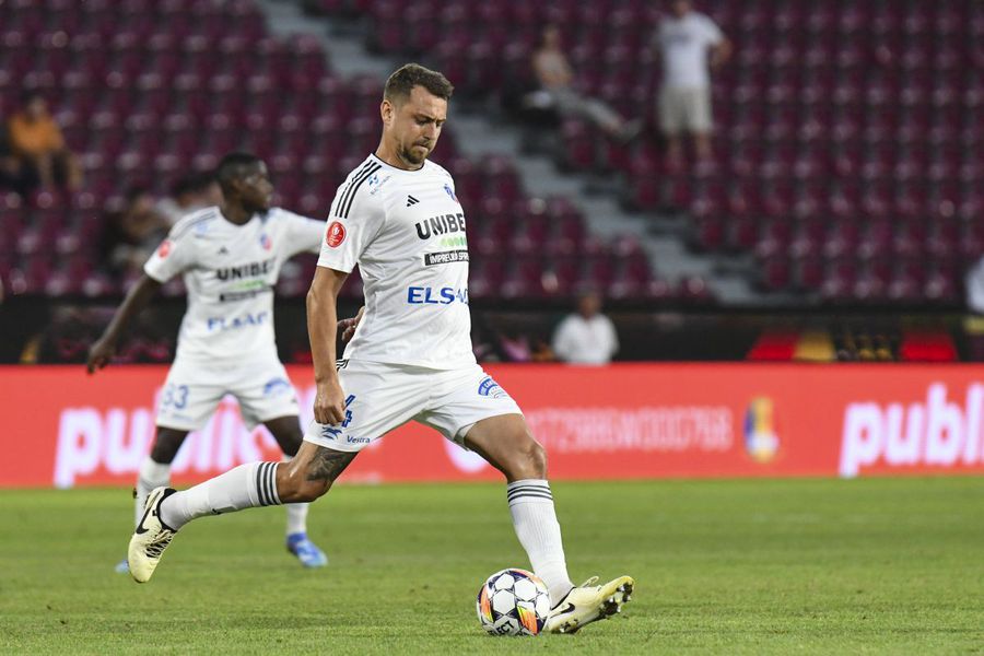 De pe podiumul Superligii, liderul echipei își temperează vestiarul: „Obiectivul s-a schimbat! Suntem la mâna noastră”