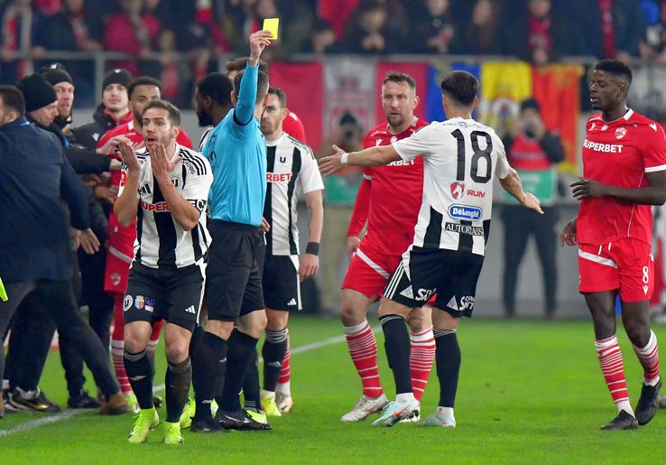 Altercația din Dinamo - U Cluj. Foto: Cristi Preda (GSP)