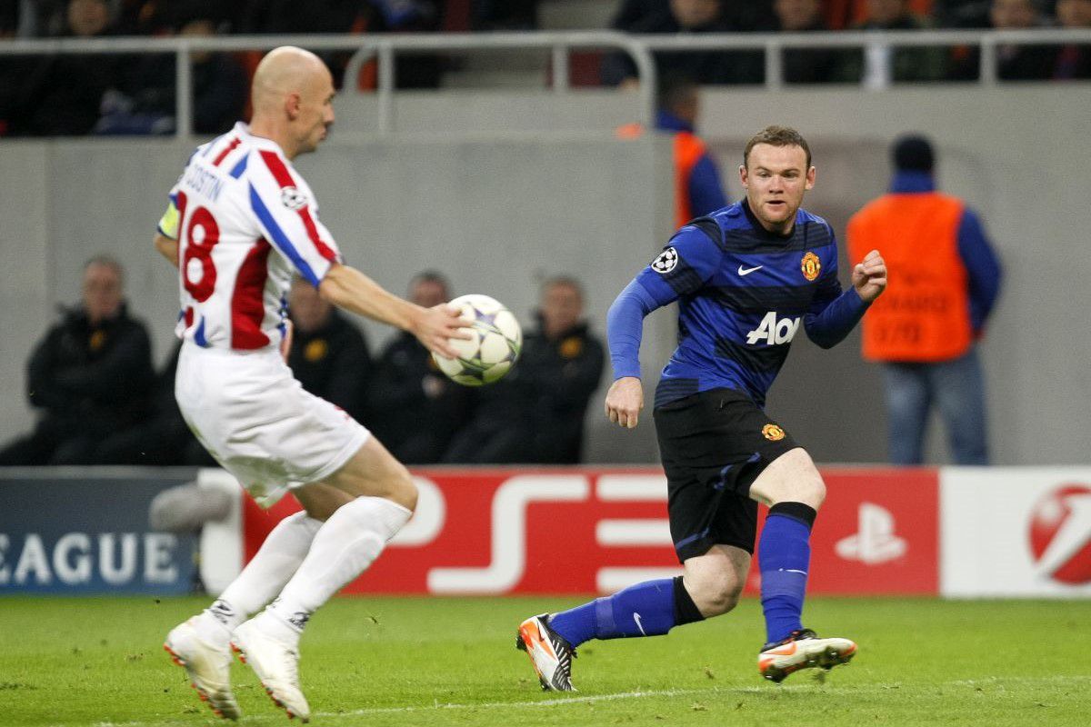 Oțelul și Marius Pena versus Manchester United în 2011