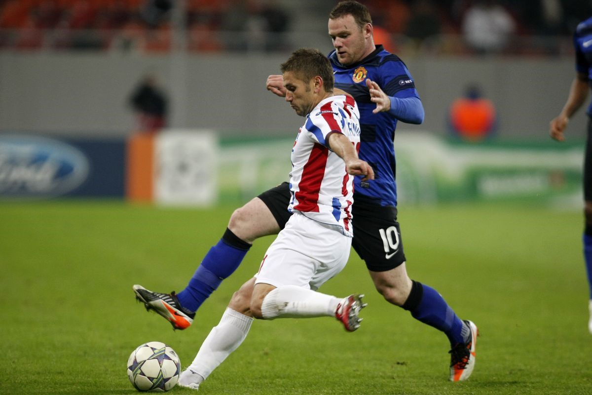 Oțelul și Marius Pena versus Manchester United în 2011