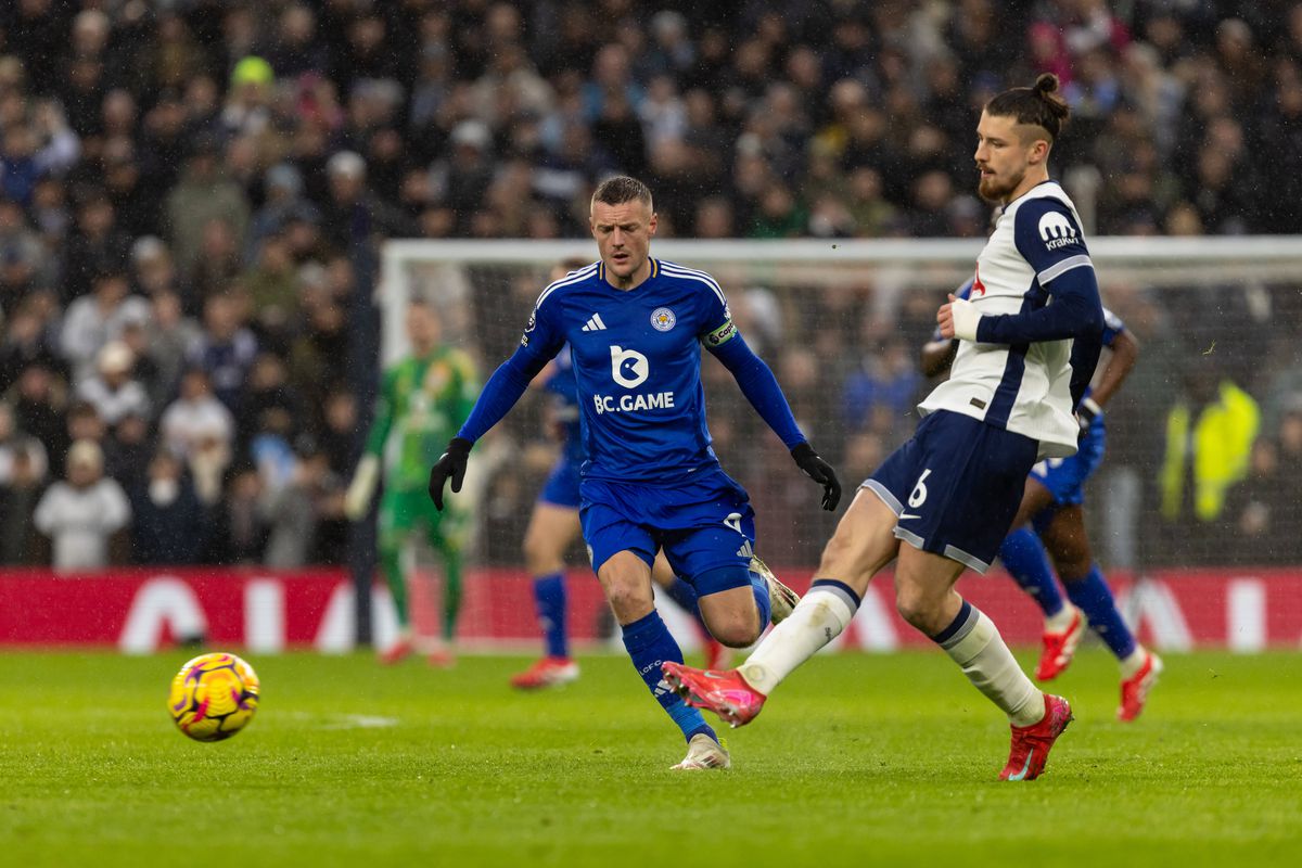 Jamie Vardy i-a „înţepat” pe fanii lui Tottenham » Gestul controversat prin care a sărbătorit golul