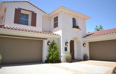 5 motive pentru care să alegi tâmplărie PVC cu protecție UV