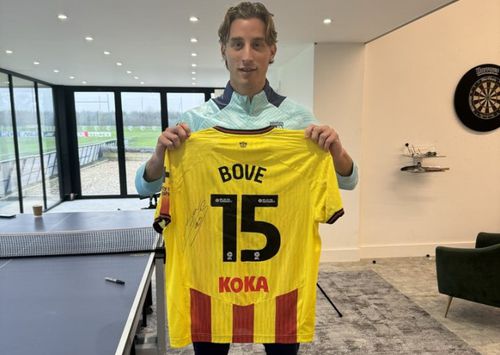 Edoardo Bove a fost prezentat aseară oficial la echipa din Championship / Foto: X Watford