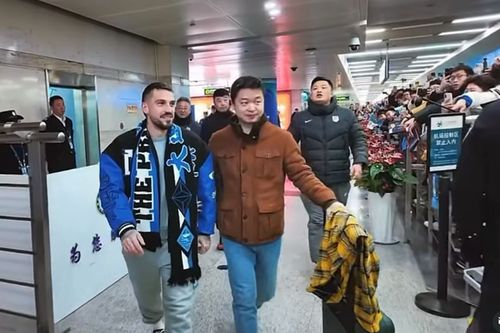 Nicolae Stanciu a ajuns în China și semnează cu Dalian Yingbo