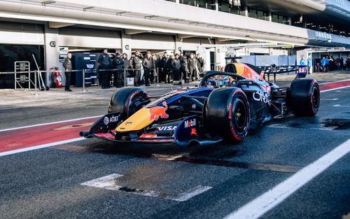 Isack Hadjar, pilotul Red Bull, cel mai rapid în prima zi de la Barcelona // FOTO: F1