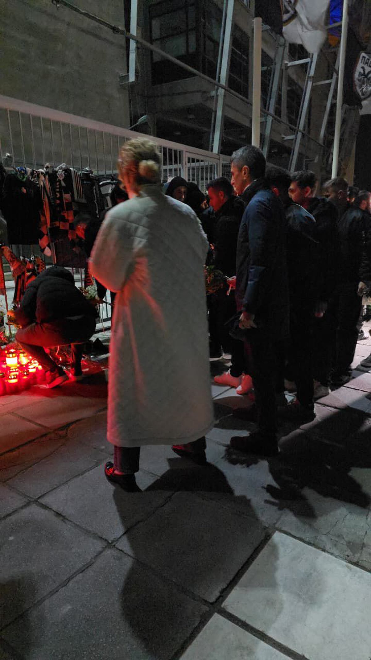 Imagini copleșitoare de la Salonic, după tragedia din România » Cum a apărut și Răzvan Lucescu