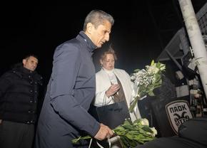 Răzvan Lucescu, omagiu pentru victimele accidentului din Timiș » Imagini copleșitoare de la Salonic