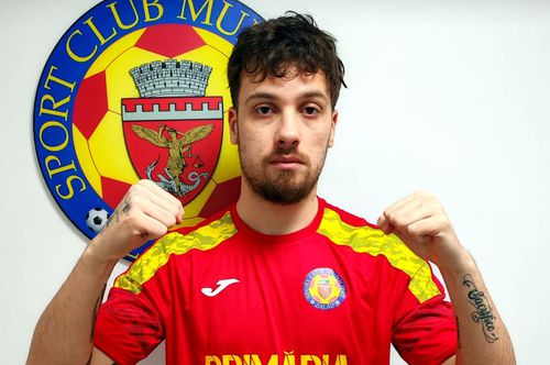 Andrei Istrate, prezentat la SCM Zalău // FOTO: Facebook @Sport Club Municipal Zalău