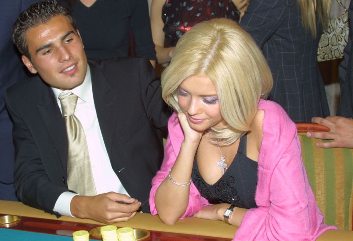 Alexandra Dinu - Adi Mutu