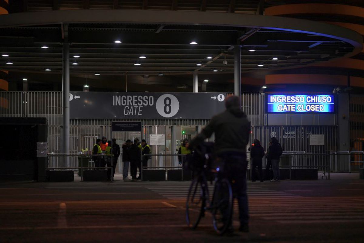 EUROPA LEAGUE, INTER - LUDOGOREȚ // FOTO Atmosferă dezolantă pe Giuseppe Meazza! Ce s-a întâmplat cu fanii care au încercat să asiste la meci