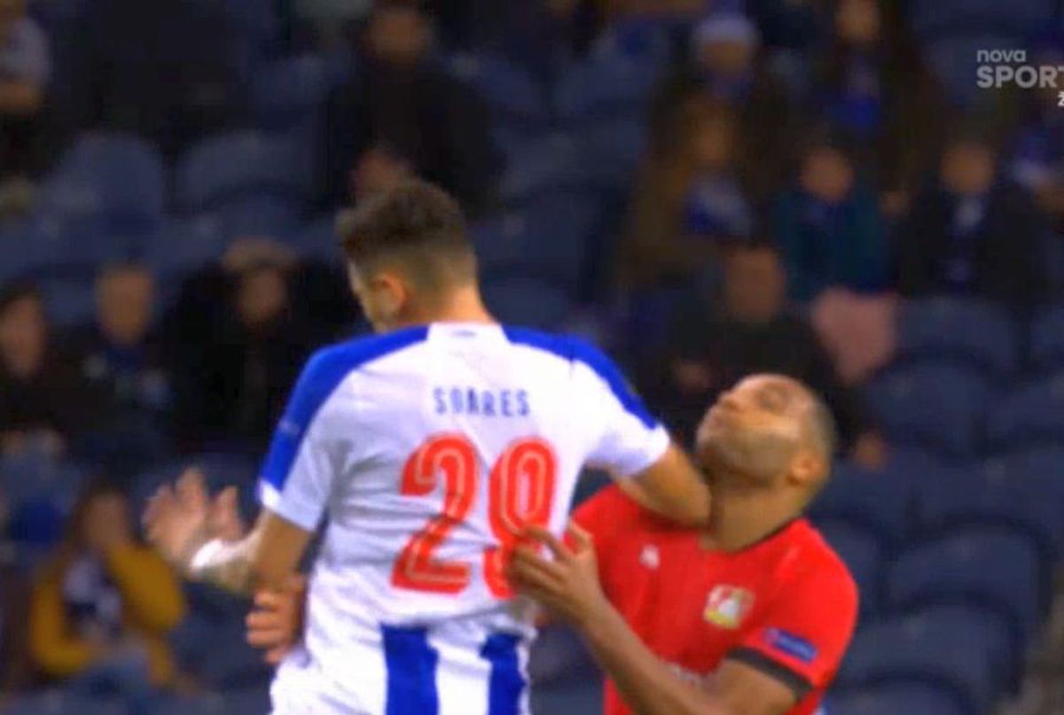 EUROPA LEAGUE | PORTO - LEVERKUSEN. Istvan Kovacs, ROȘU după un fault grosolan!