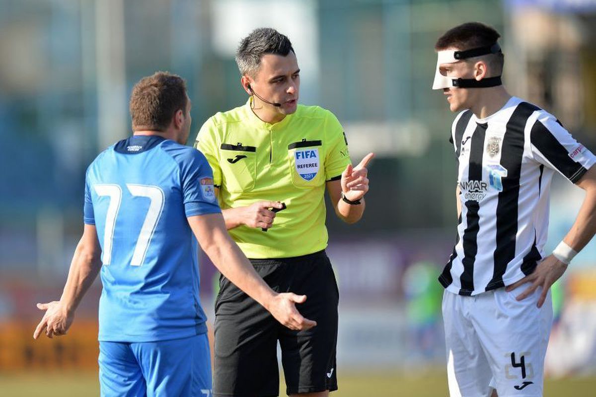EXCLUSIV Au intrat suporterii pe stadion „pe fals”? Polemica născută după Clinceni - Astra 1-1: „Există un protocol care trebuie respectat”