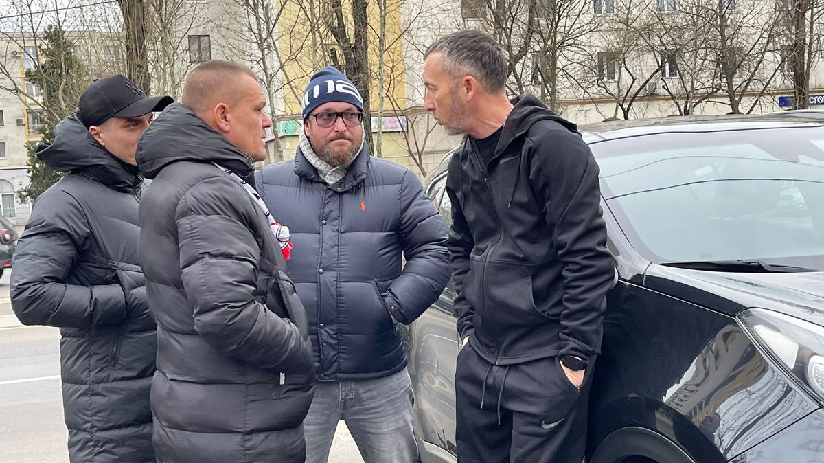 Galeria și clubul FCSB se implică în criza refugiaților » MM și Mustață s-au unit: „La nenorociri e nevoie să fim împreună”