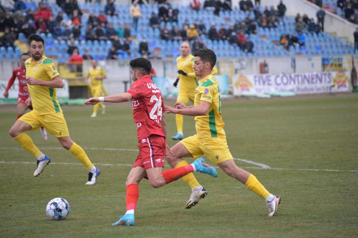 FC Botoșani, încet dar sigur spre play-off » Cum arată clasamentul Ligii 1 după remiza cu Mioveni