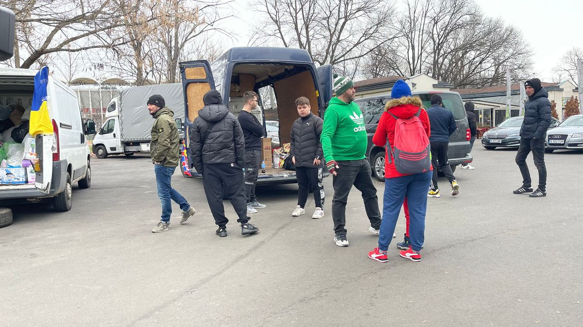 Galeria și clubul FCSB se implică în criza refugiaților » MM și Mustață s-au unit: „La nenorociri e nevoie să fim împreună”