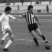 Mircea Lucescu într-un meci Sportul - Corvinul din 1979 (foto: arhiva GSP)
