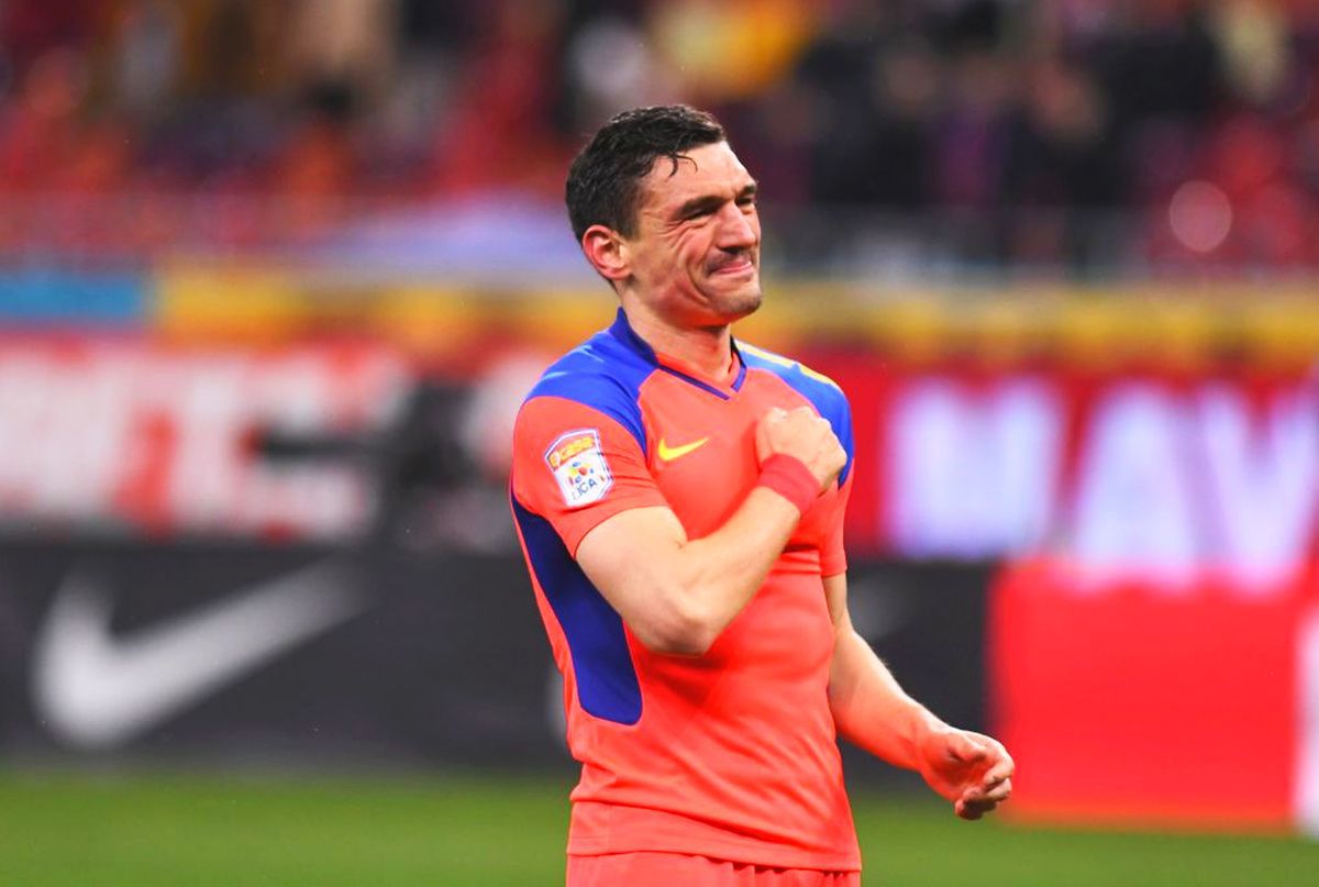Un club din Liga 1 îl vrea pe Claudiu Keșeru: „Am discutat, dar are ofertă de acolo” » Unde poate ajunge atacantul