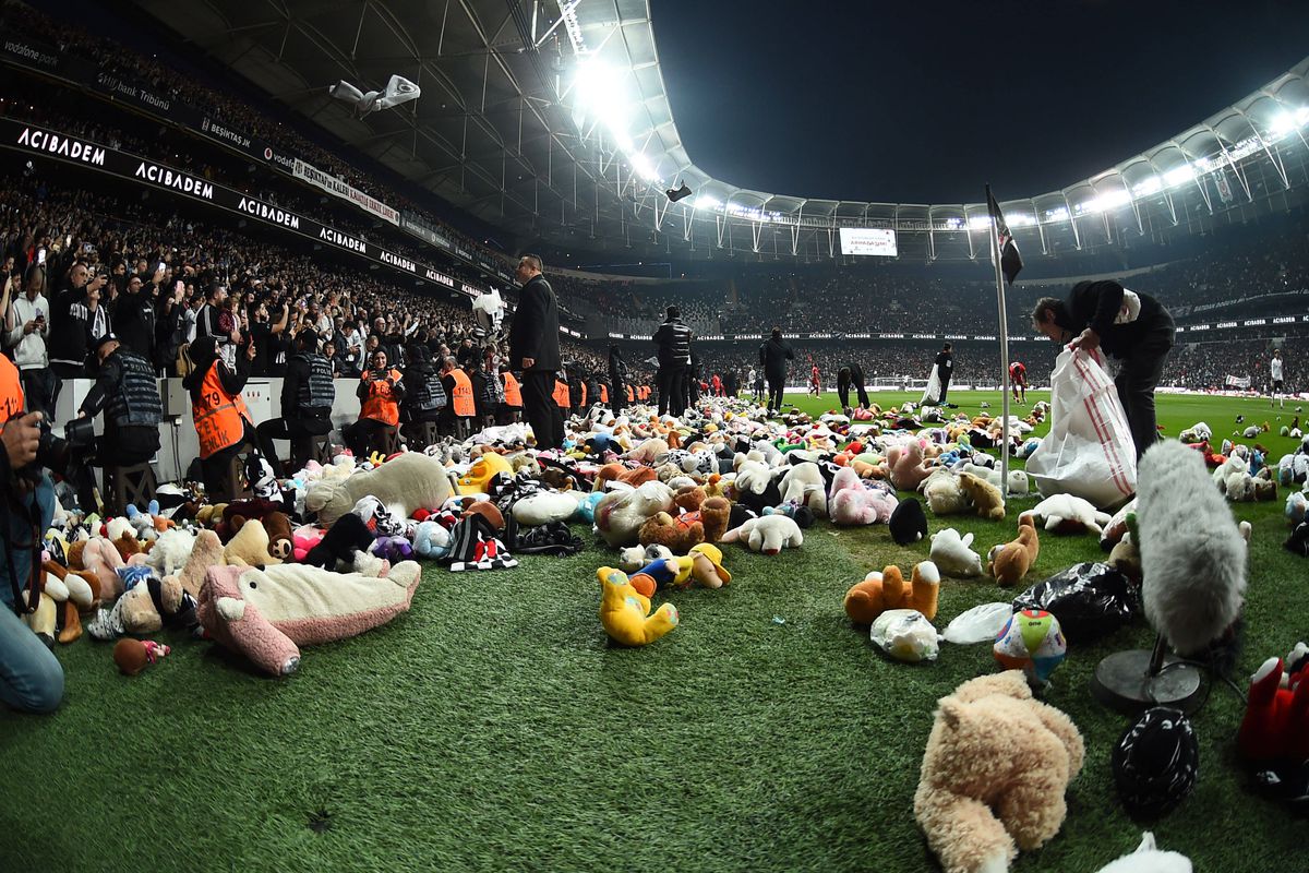 Alexandru Maxim, cu ochii în lacrimi pe stadion, la Istanbul