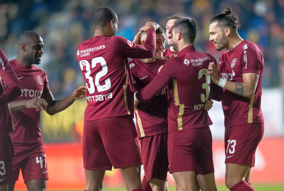 Dan Petrescu a pierdut un titular la Ploiești: scos pe brațe, imediat după ce a marcat