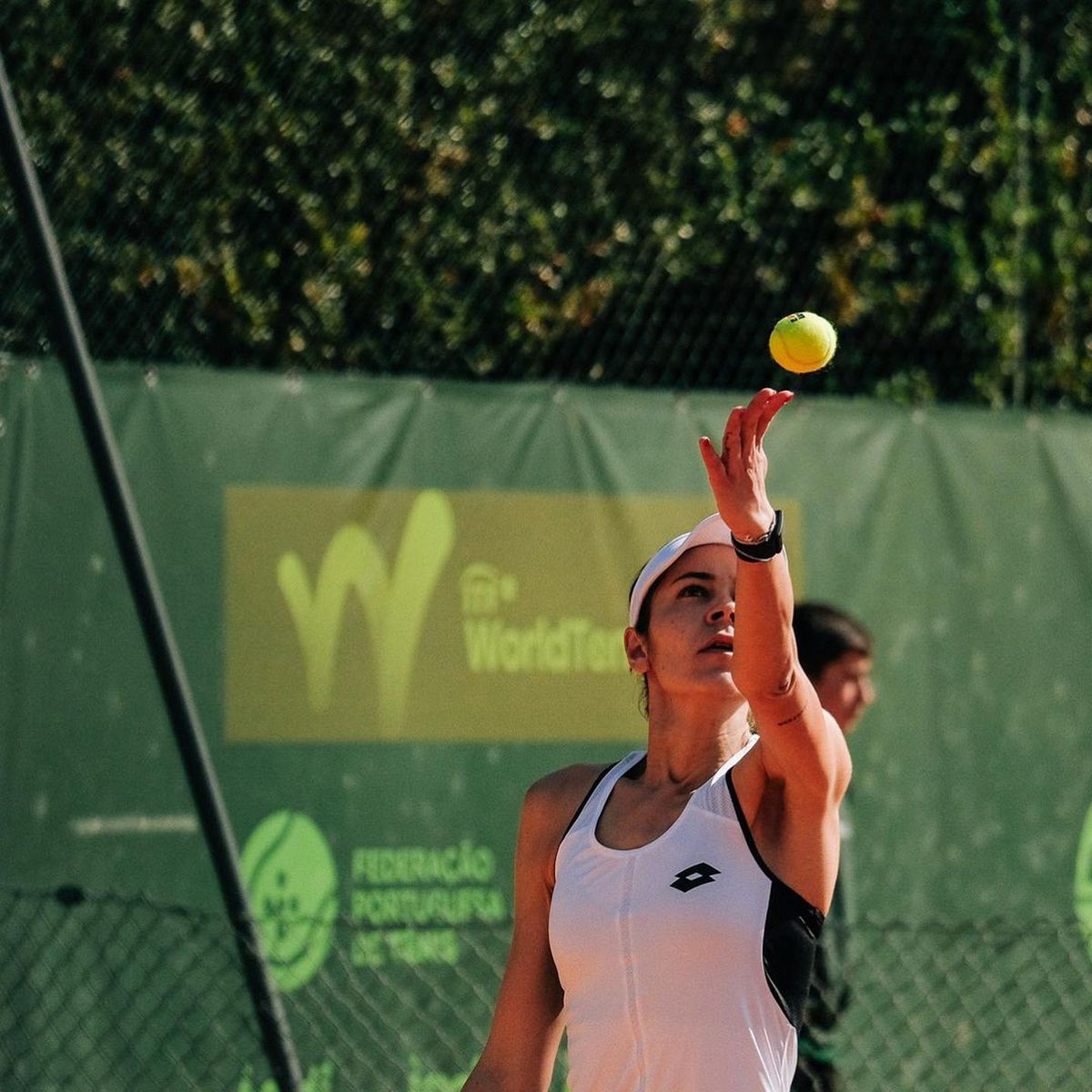Andreea Mitu, campioană în Portugalia » 25 de titluri la dublu pentru sportiva din România