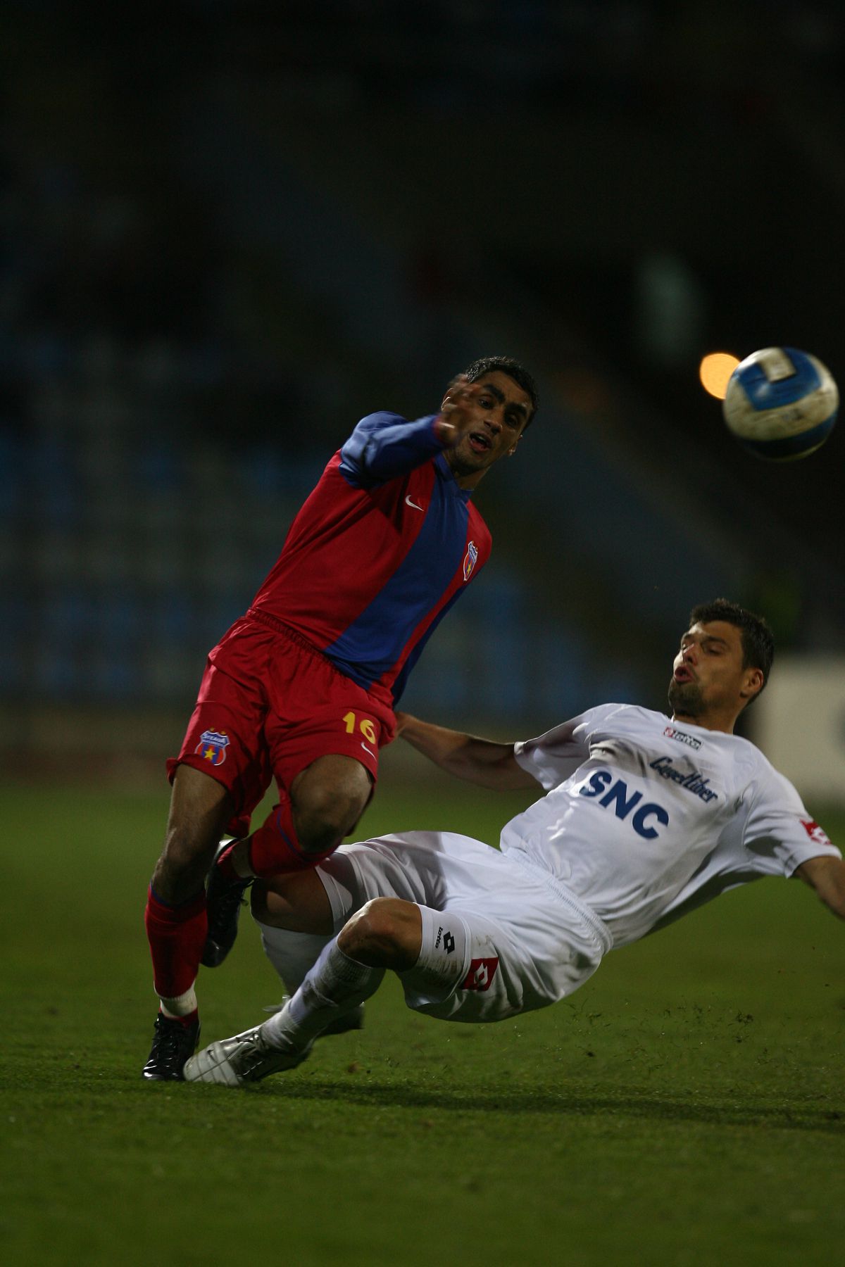 „Hagi” Luțu, show ca în tinerețe » Florin Tănase, dat pe spate: „Mamăăăă! N-ai cum așa ceva!”