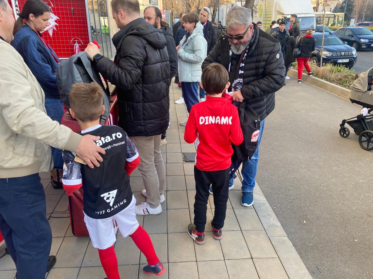 Dinamo - Hermannstadt, înainte de meci