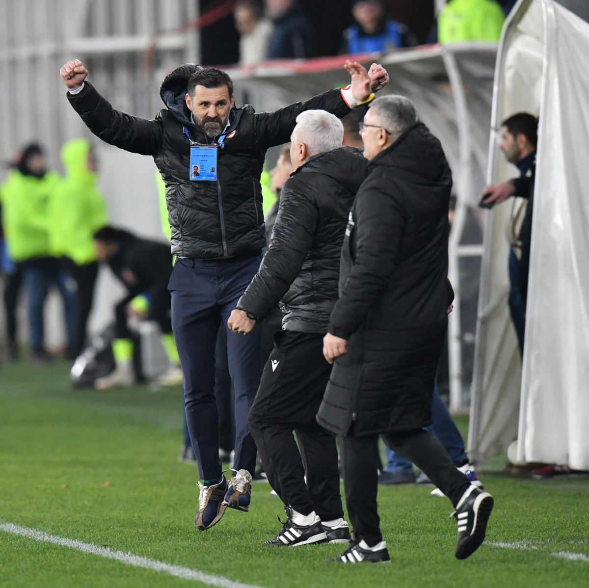 Laude pentru Dinamo după victoria cu Hermannstadt: „De excepție” » Ce a remarcat Ilie Dumitrescu