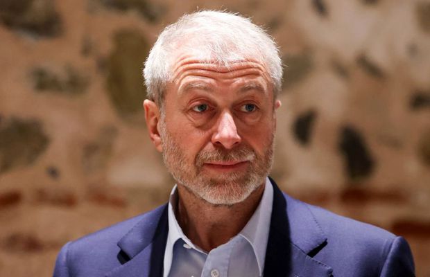 Miliardarul Roman Abramovich plănuise o mutare incredibilă cu Alexei Navalny, fix înainte de moartea disidentului!