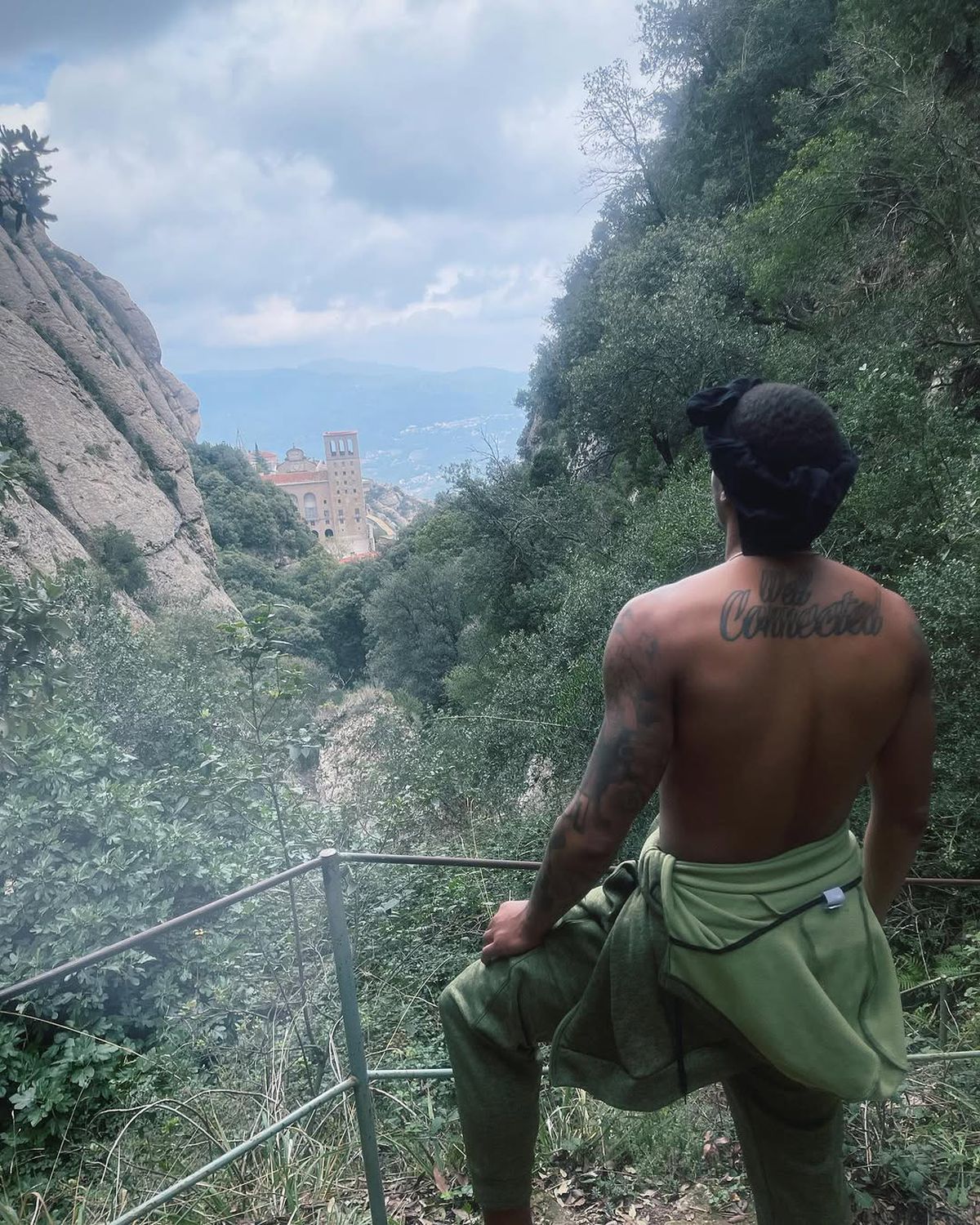 Originar din Alaska, student în California, naturalizat de Portugalia, a ajuns să joace în România: „Îmi plac gulașul și cașul pane”