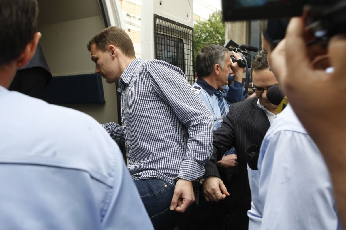 Fiica unui condamnat din dosarul „Mită pentru arbitri”, numită prefect » Candidase și pentru Camera Deputaților