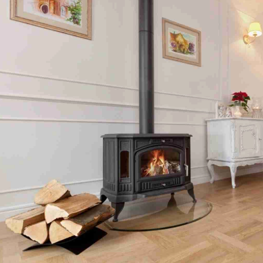 Cum să alegi cea mai eficientă sobă pe lemne pentru casa ta