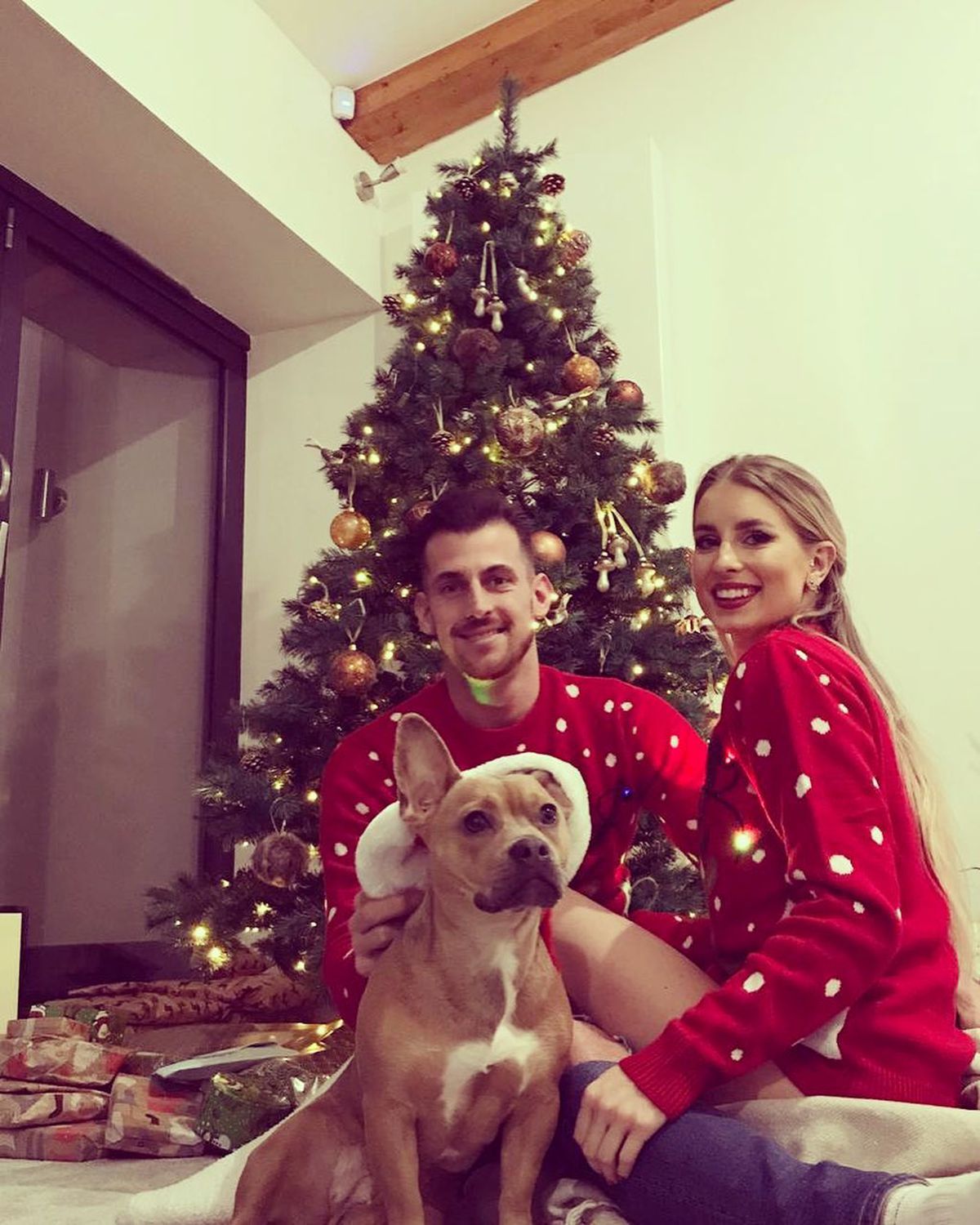 Soția a ieșit prima la atac, după ce a pățit fotbalistul „păcălit” să semneze: „Nimic în viață nu este corect”