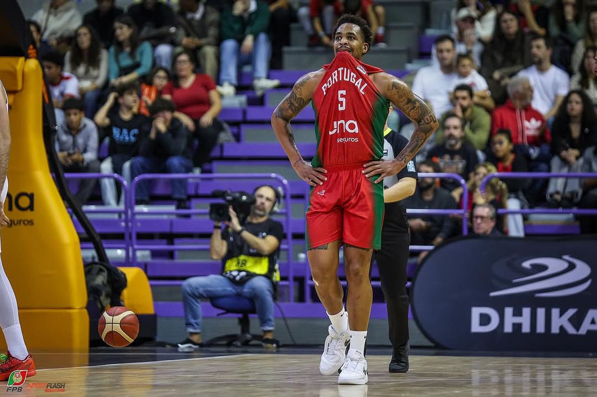 Originar din Alaska, student în California, naturalizat de Portugalia, a ajuns să joace în România: „Îmi plac gulașul și cașul pane”