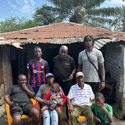 Thomas Bropleh în Liberia, țara părinților săi/Foto: Instagram (Thomas Bropleh)