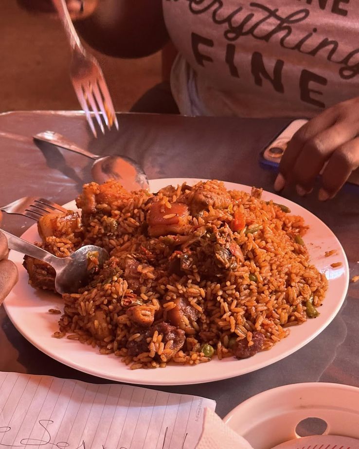 Thomas Bropleh în Liberia, țara părinților săi/Foto: Instagram (Thomas Bropleh)