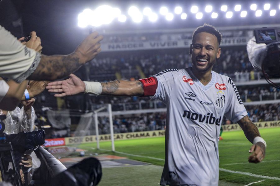 Neymar forțează prezența la Mondial » „Dublă” în ultima victorie a lui Santos din campionat