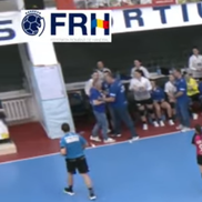 Gestul lui Bogdan Burcea / foto: captură YouTube @Federatia Romana de Handbal