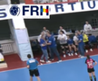 Gestul lui Bogdan Burcea / foto: captură YouTube @Federatia Romana de Handbal