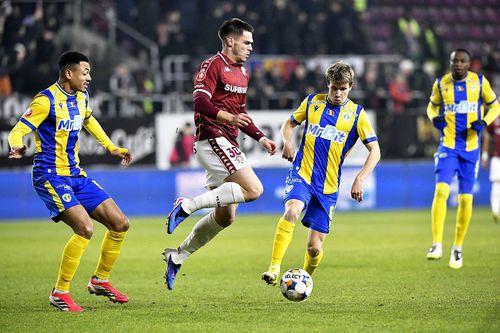 Rapid - Petrolul 1-1 este unul dintre puținele meciuri încheiate la egalitate în 2026 // foto: GSP