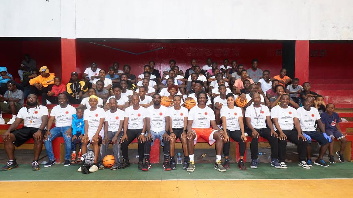 Thomas Bropleh, jucătorul lui CSM Oradea care organizează tabere de baschet în Liberia