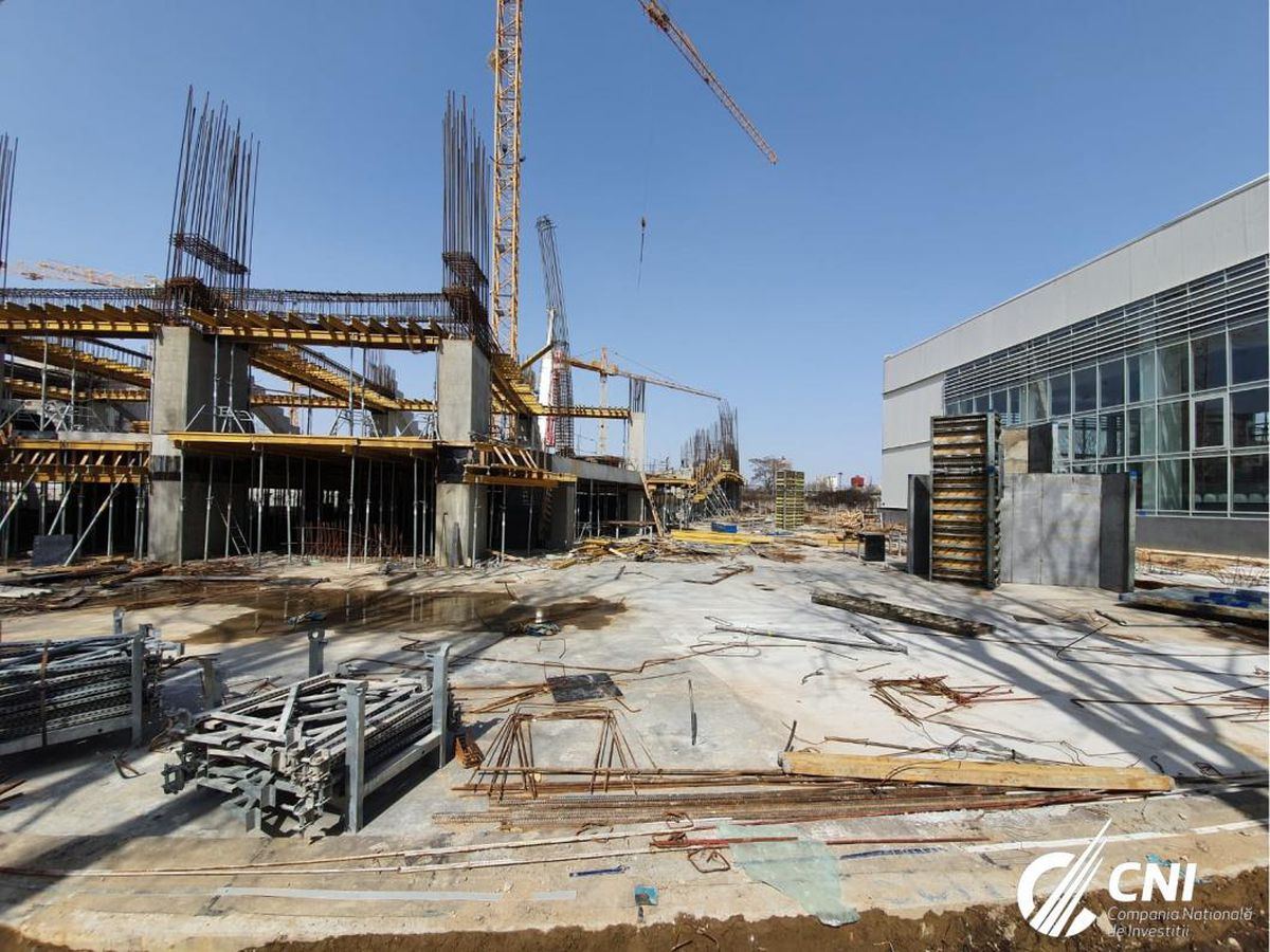 REZUMATUL ZILEI » De ce a plecat Papură de la Craiova, Minteuan, atac dur la Dan Petrescu + un fotbalist din Liga 1 a recunoscut că s-a dopat