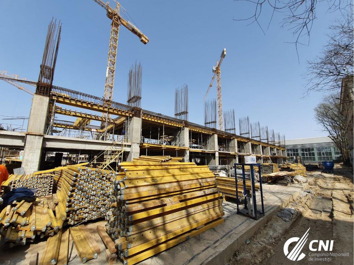 REZUMATUL ZILEI » De ce a plecat Papură de la Craiova, Minteuan, atac dur la Dan Petrescu + un fotbalist din Liga 1 a recunoscut că s-a dopat