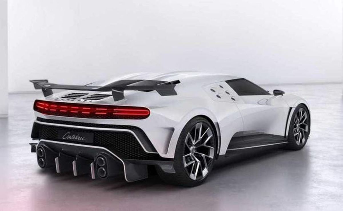 GALERIE FOTO Cristiano Ronaldo sparge toate recordurile: și-a luat o mașină la un preț incredibil!