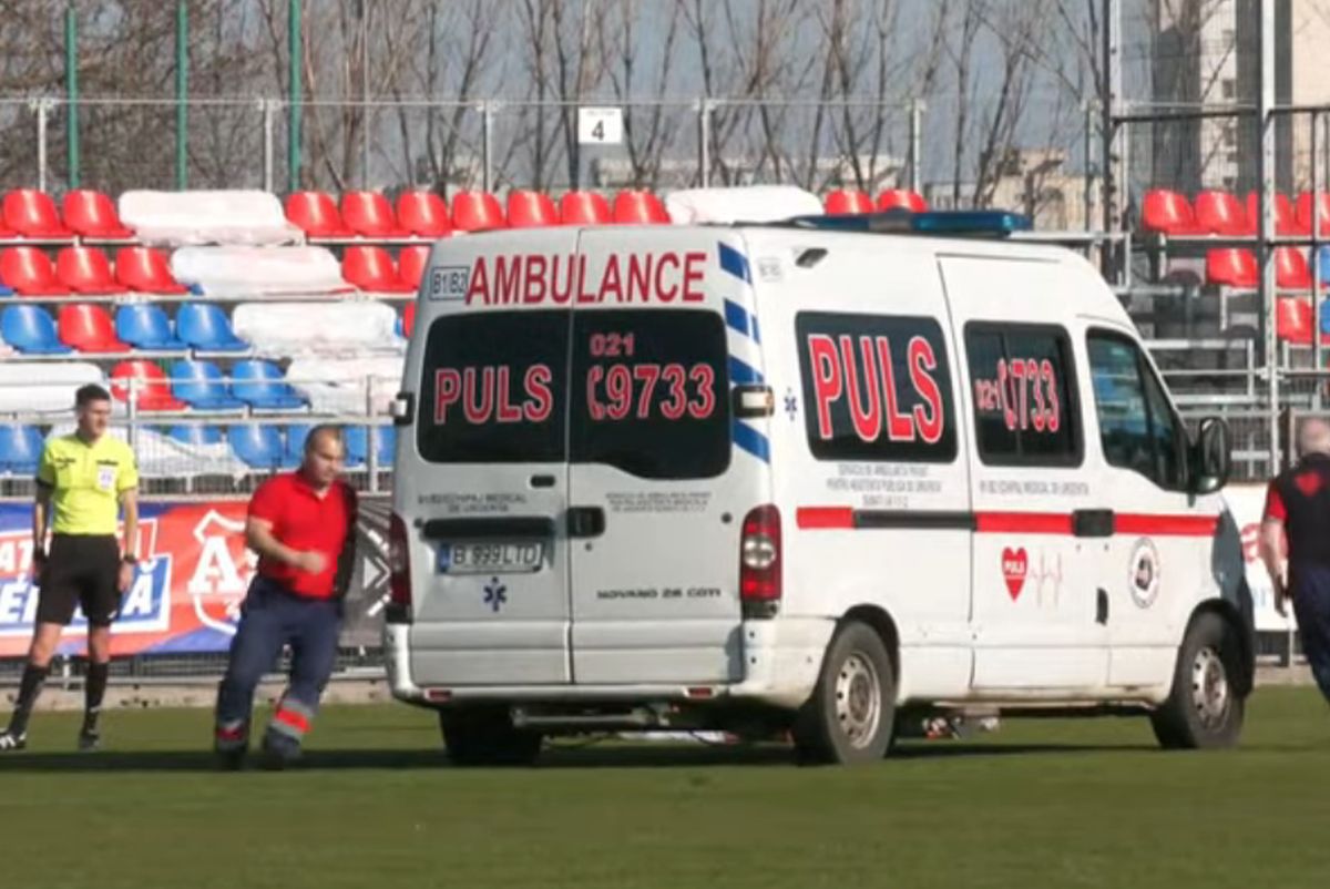 GSP a luat legătura cu jucătorul prăbușit pe teren în meciul CSA Steaua -  Dinamo 2: „Mi s-a tăiat respirația”