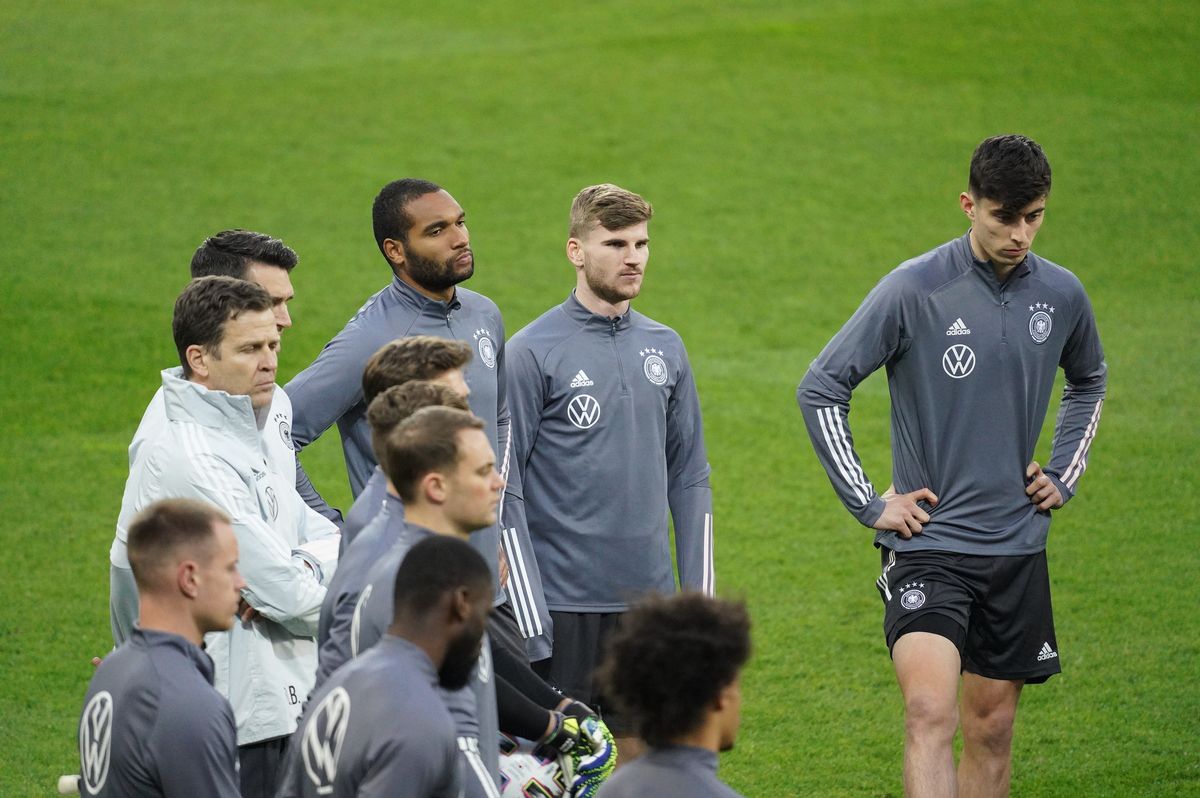 Mirel Rădoi cere atenție maximă în privința unui fotbalist al Germaniei: „Este «motorul» echipei, stăm aproape de el”