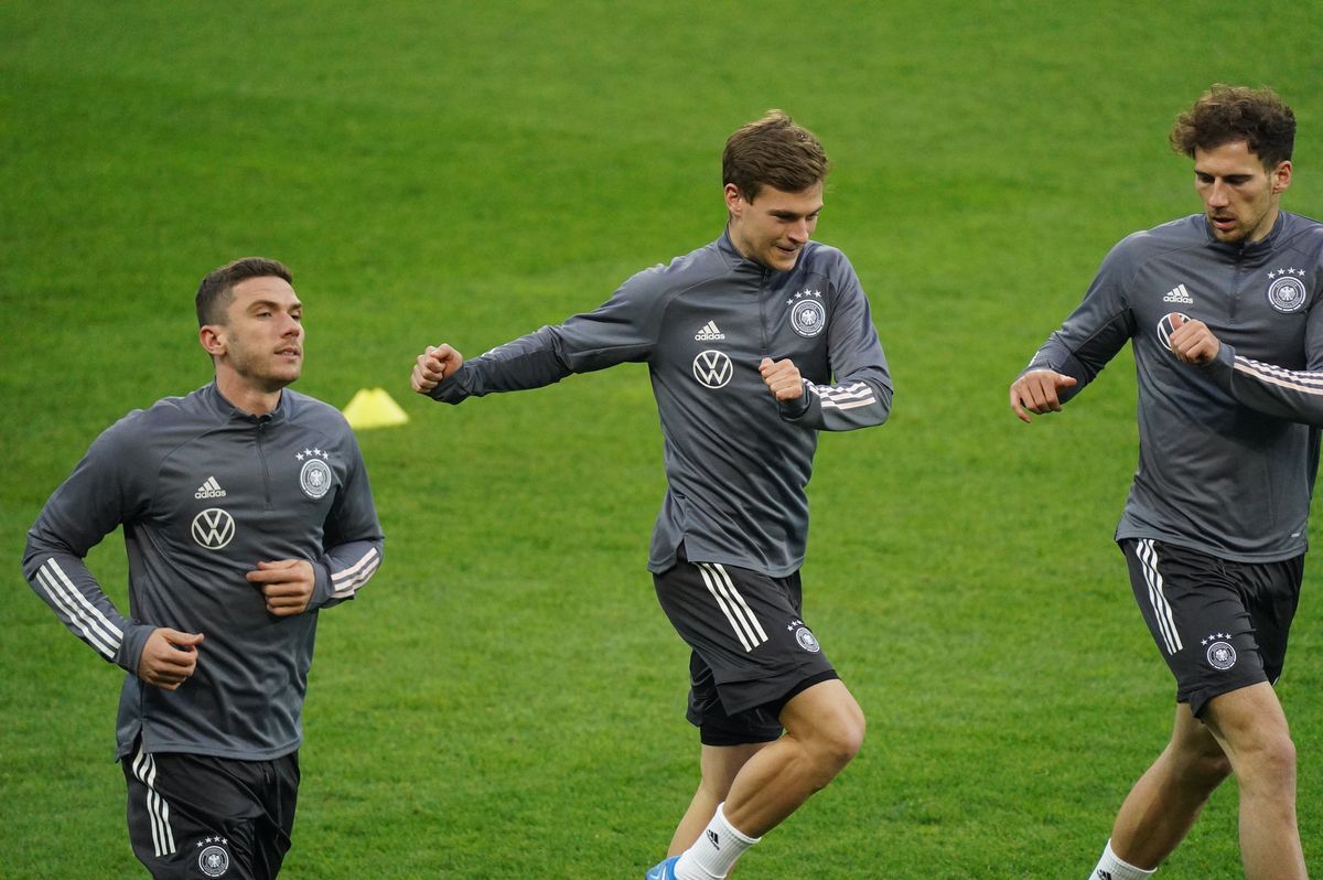 Joachim Low a lăudat un compartiment al naționalei României: „Acolo sunt puternici!” » Imagini de la antrenamentul nemților